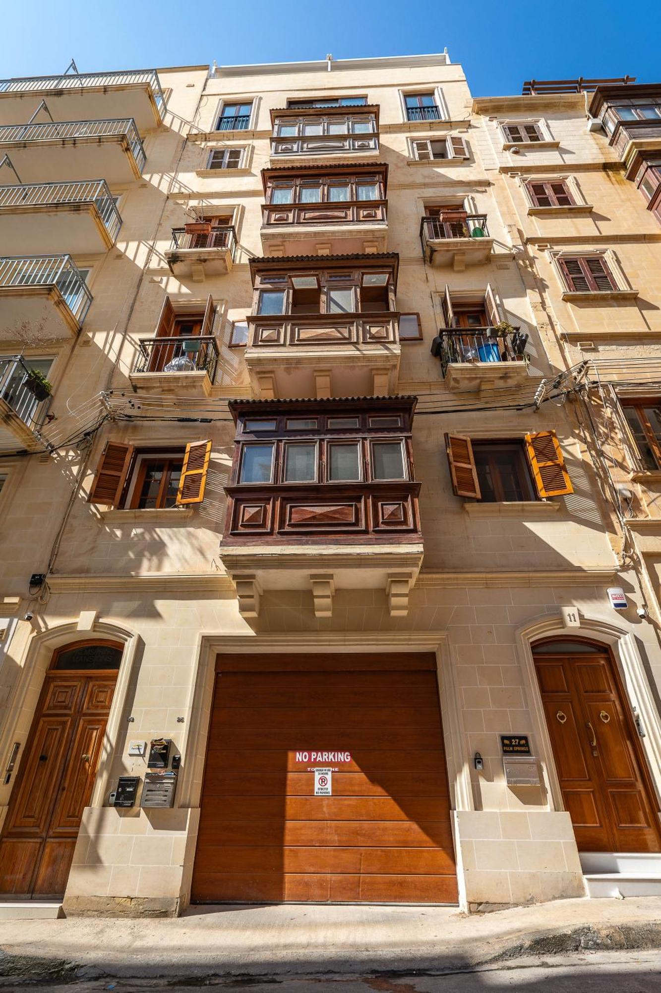 3 Floors Villa On Promenade 4 Bedrooms 3 Bathrooms スリーマ エクステリア 写真