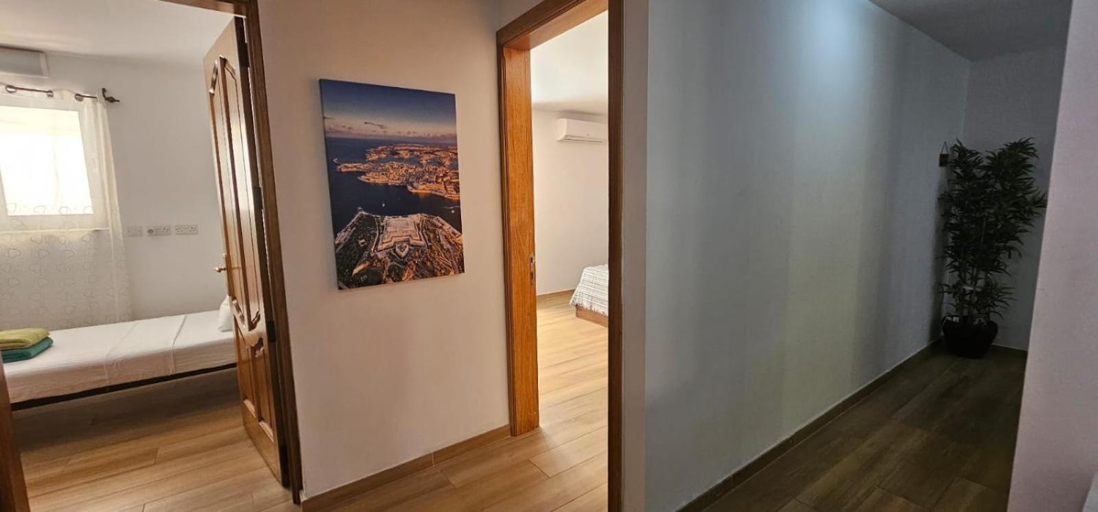 3 Floors Villa On Promenade 4 Bedrooms 3 Bathrooms スリーマ エクステリア 写真