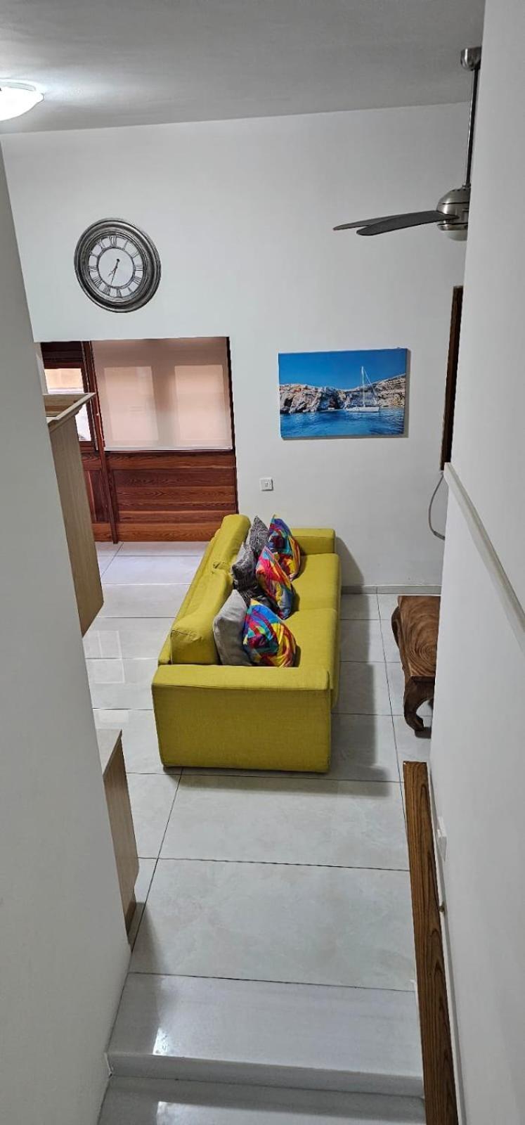 3 Floors Villa On Promenade 4 Bedrooms 3 Bathrooms スリーマ エクステリア 写真