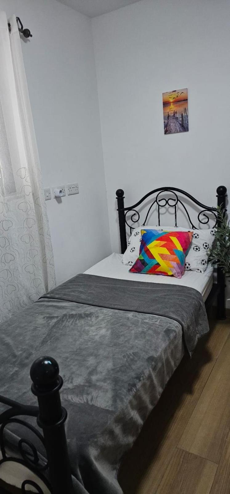 3 Floors Villa On Promenade 4 Bedrooms 3 Bathrooms スリーマ エクステリア 写真